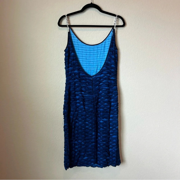 St John wave print Crystal Embellished Straps - Picture 8 of 8